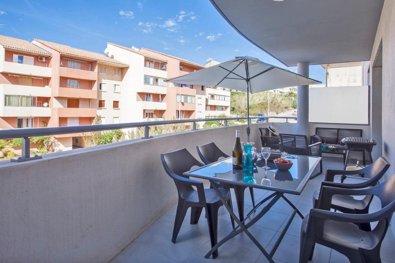 L'orangeraie Calvi Centre A 300m De La Et Du Port Parking Prive