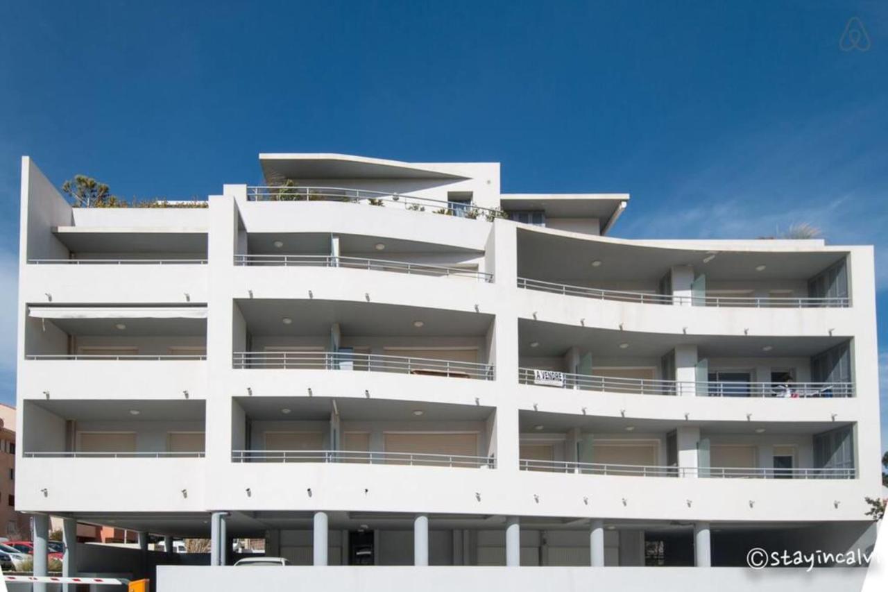 L'orangeraie Calvi Centre A 300m De La Et Du Port Parking Prive * Calvi (Corsica)